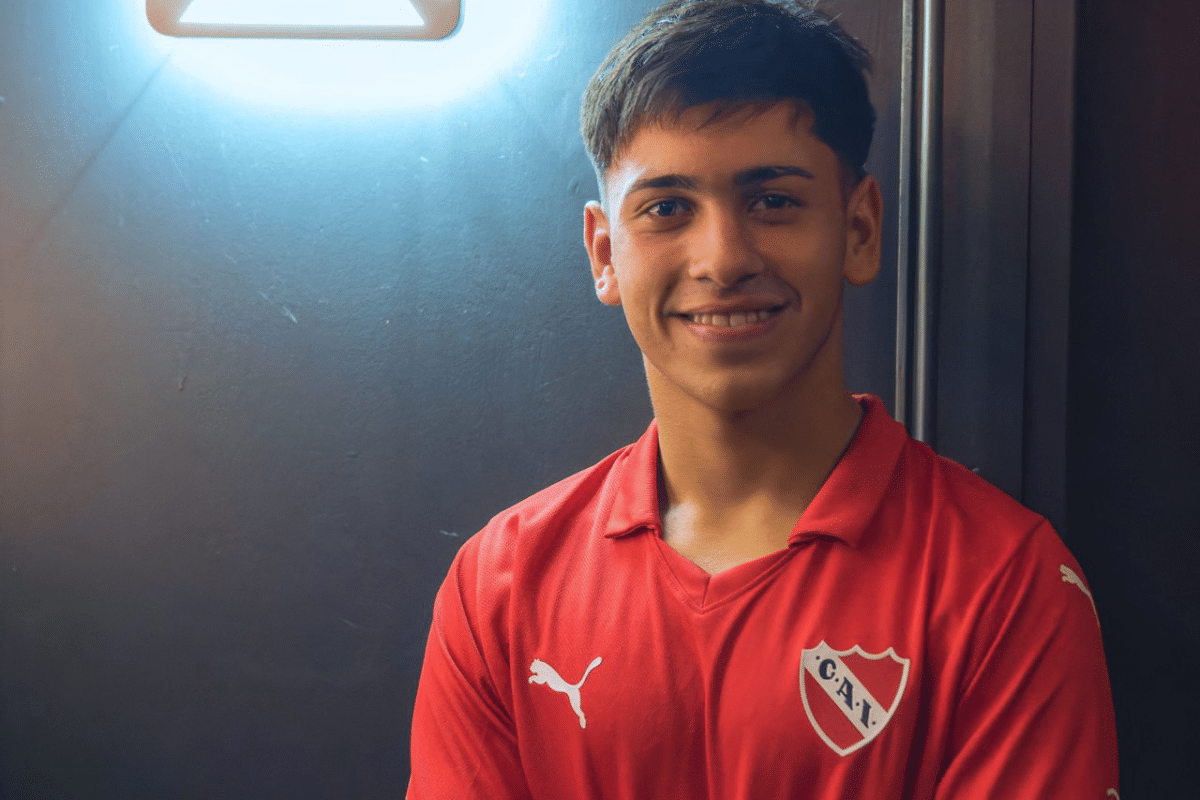 Quién es Thiago Mastrolorenzo, el juvenil que blindó Independiente con un nuevo contrato y una cláusula millonaria