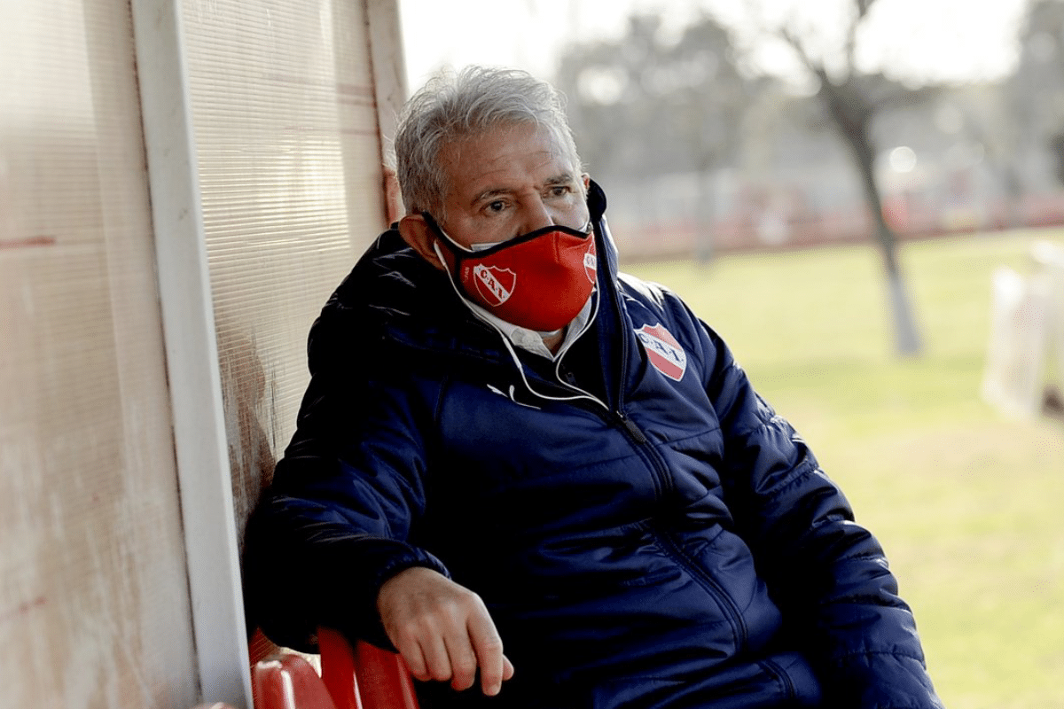 “Tengo ganas de volver”: Jorge Burruchaga se postuló para dirigir Independiente