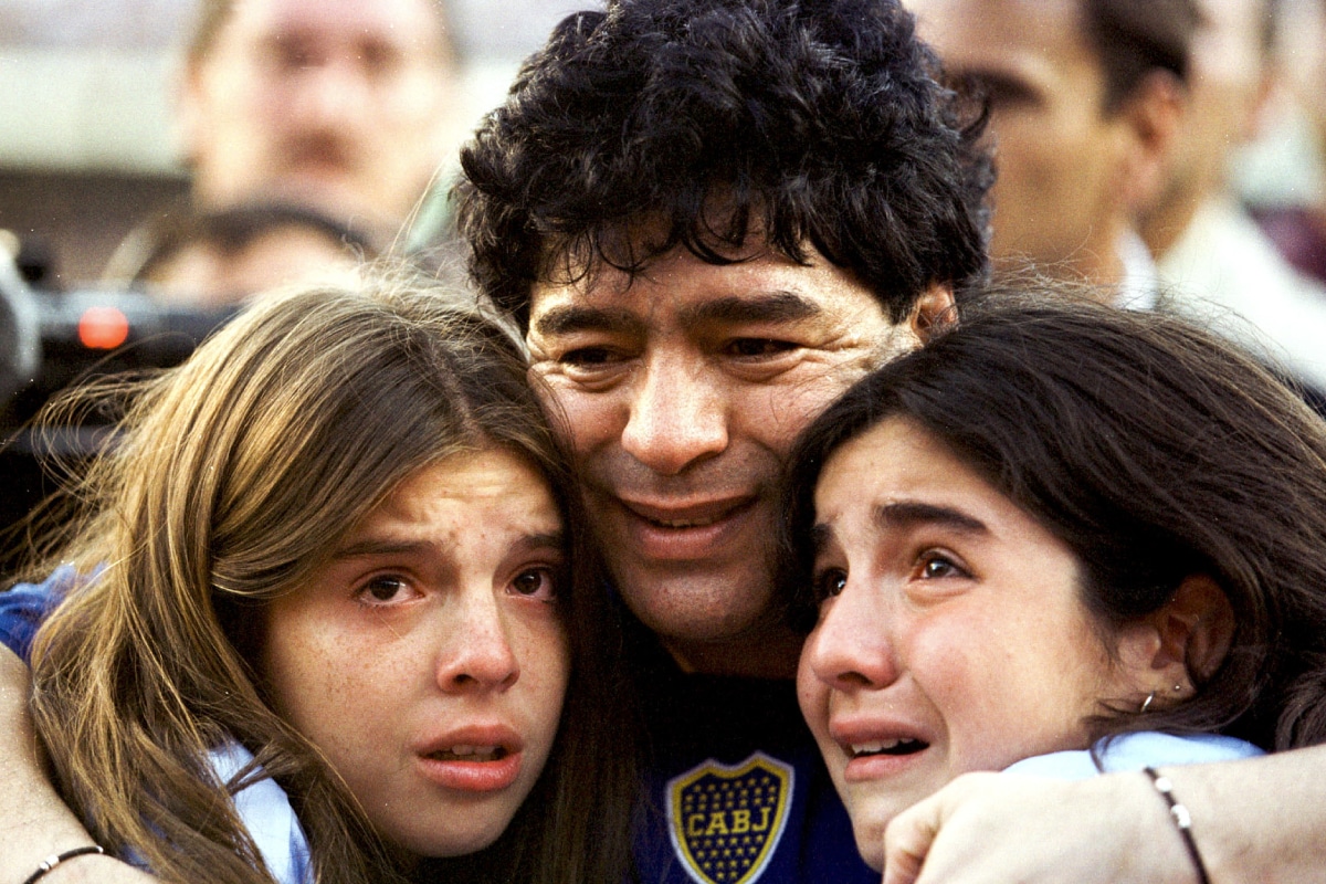 El emotivo pedido de las hijas de Diego Maradona a la Justicia sobre el cuerpo del 10