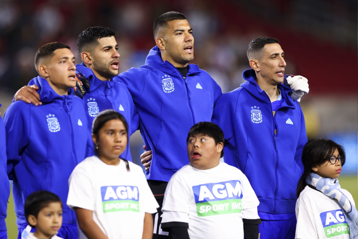 Cómo ataja Walter Benítez, el arquero argentino que se consagró campeón en Países Bajos y busca ser el suplente de Dibu Martínez en la Copa América