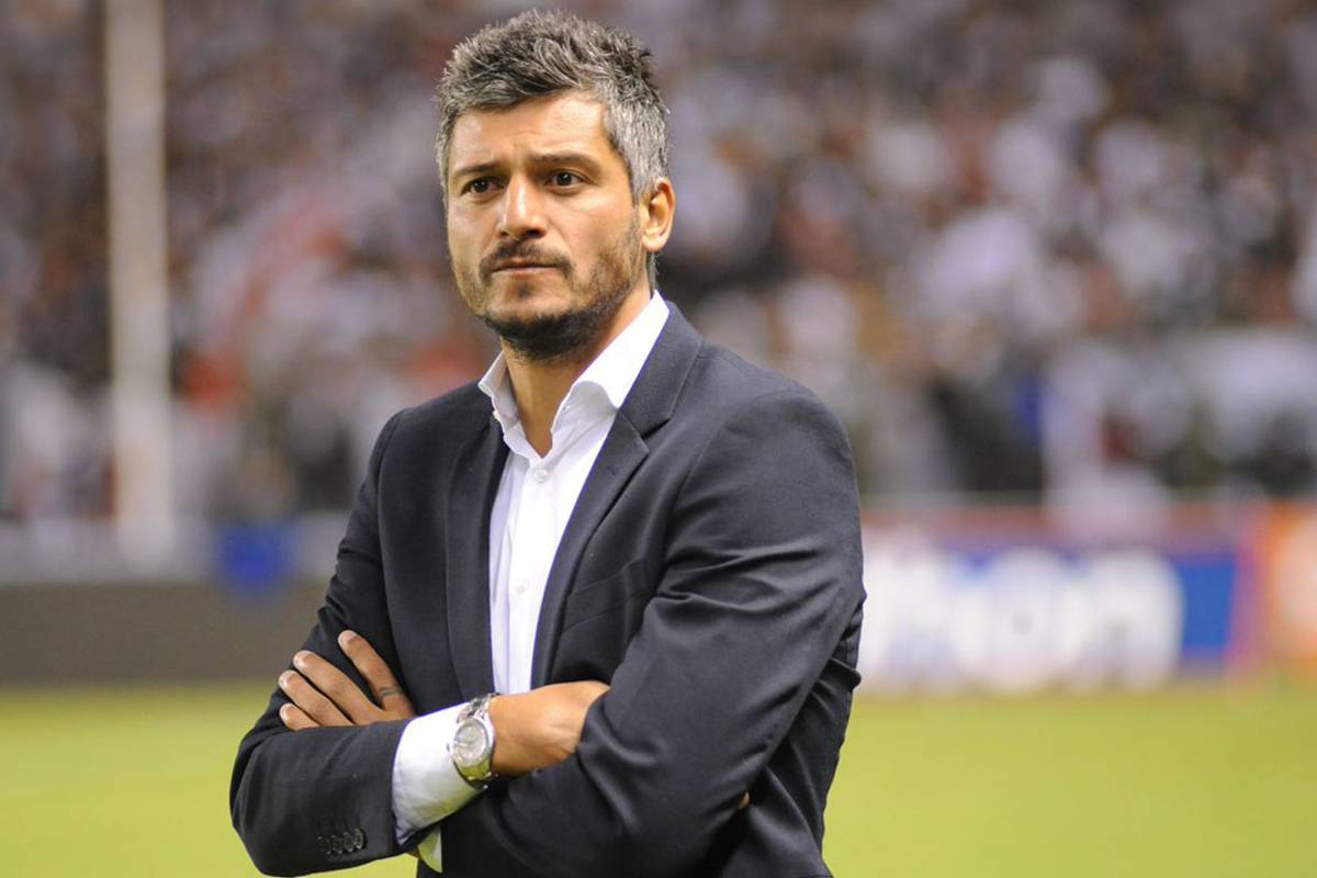 Banfield: ascendió con el Taladro y se postuló para volver al club