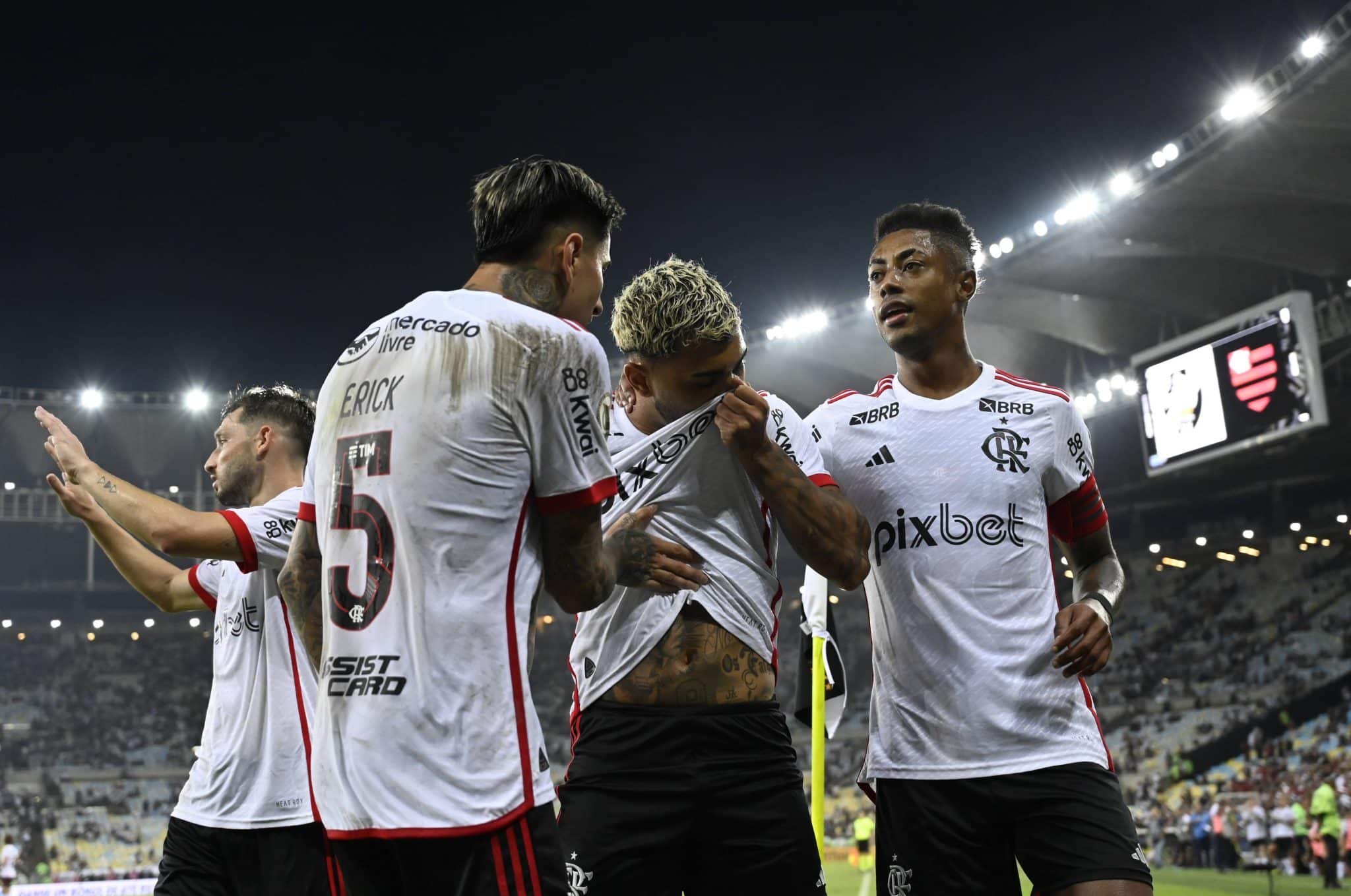 Lo echaron hace dos meses de Brasil y ahora podría volver