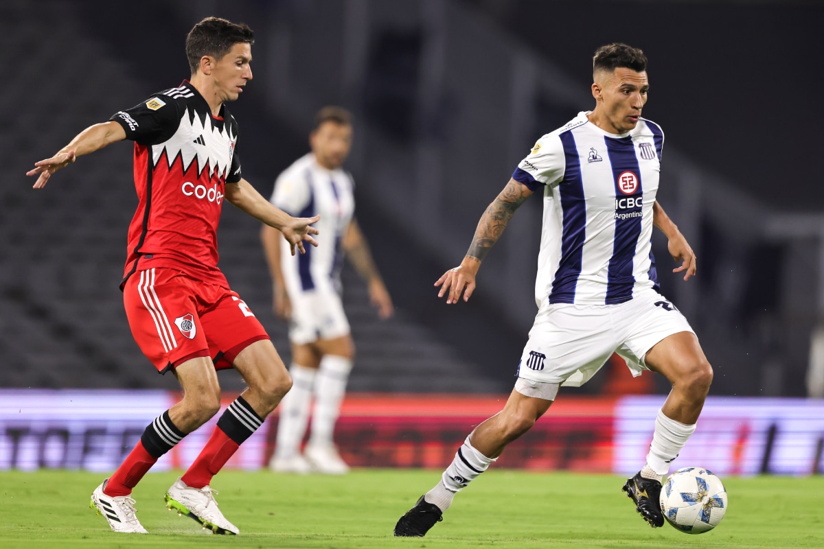 “La responsabilidad la tiene River”: DT de Talleres le tiró la presión al “Millonario” en la Libertadores
