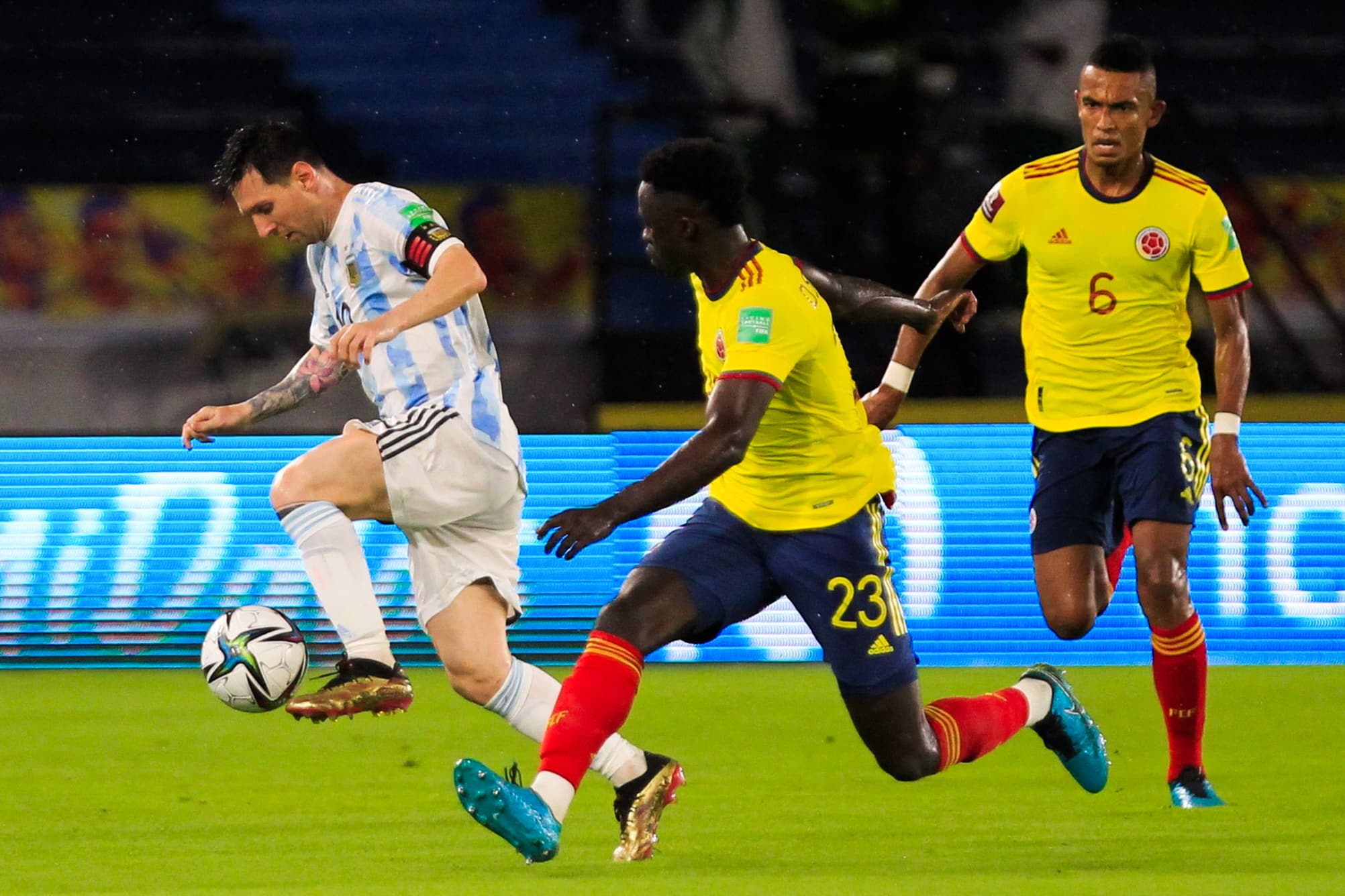 ¿Cómo está el historial entre Argentina y Colombia en la Copa América?