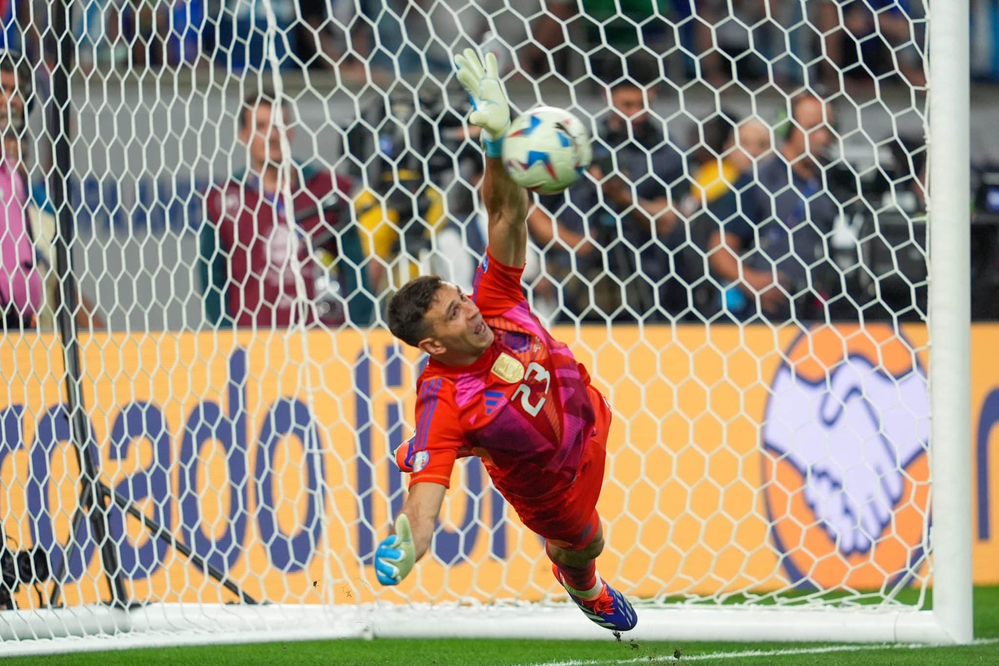 Copa América: ¿cuántos goles de penal recibió Dibu Martínez en la Selección Argentina?