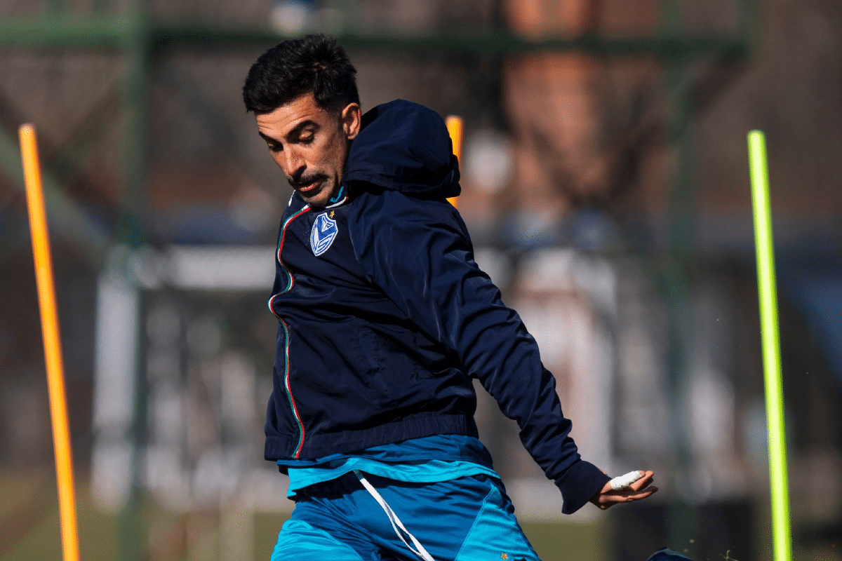 ¿Qué refuerzos de Vélez podrían jugar en el debut por Liga Profesional ante Talleres?