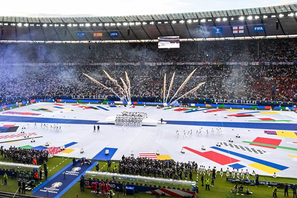 ¿Cómo se llama la canción de la Eurocopa y quién la canta?