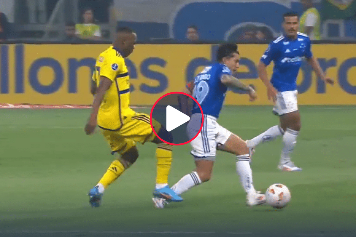 Copa Sudamericana: ¿fue roja la falta de Advíncula en Cruzeiro vs Boca?