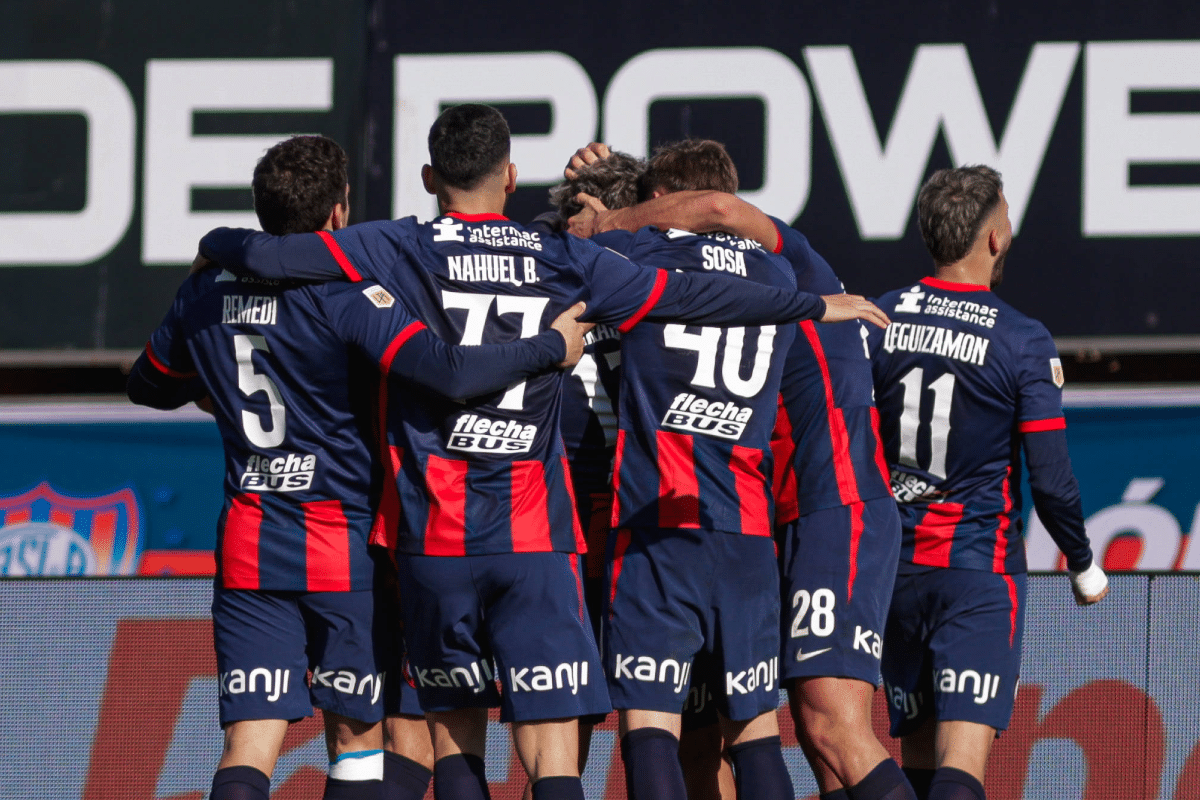 Mercado de pases: FIFA tomó una terminante decisión con San Lorenzo