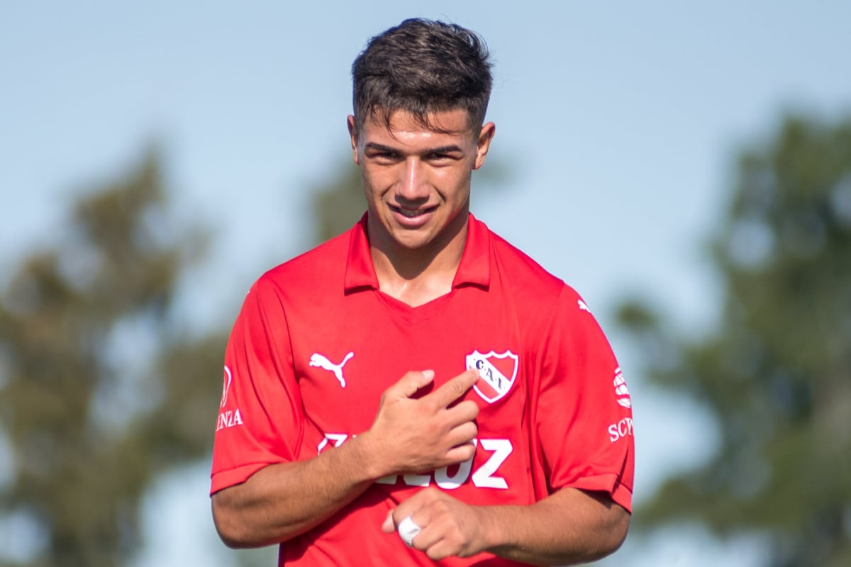 Enzo Taborda, una de las joyas de la cantera de Independiente