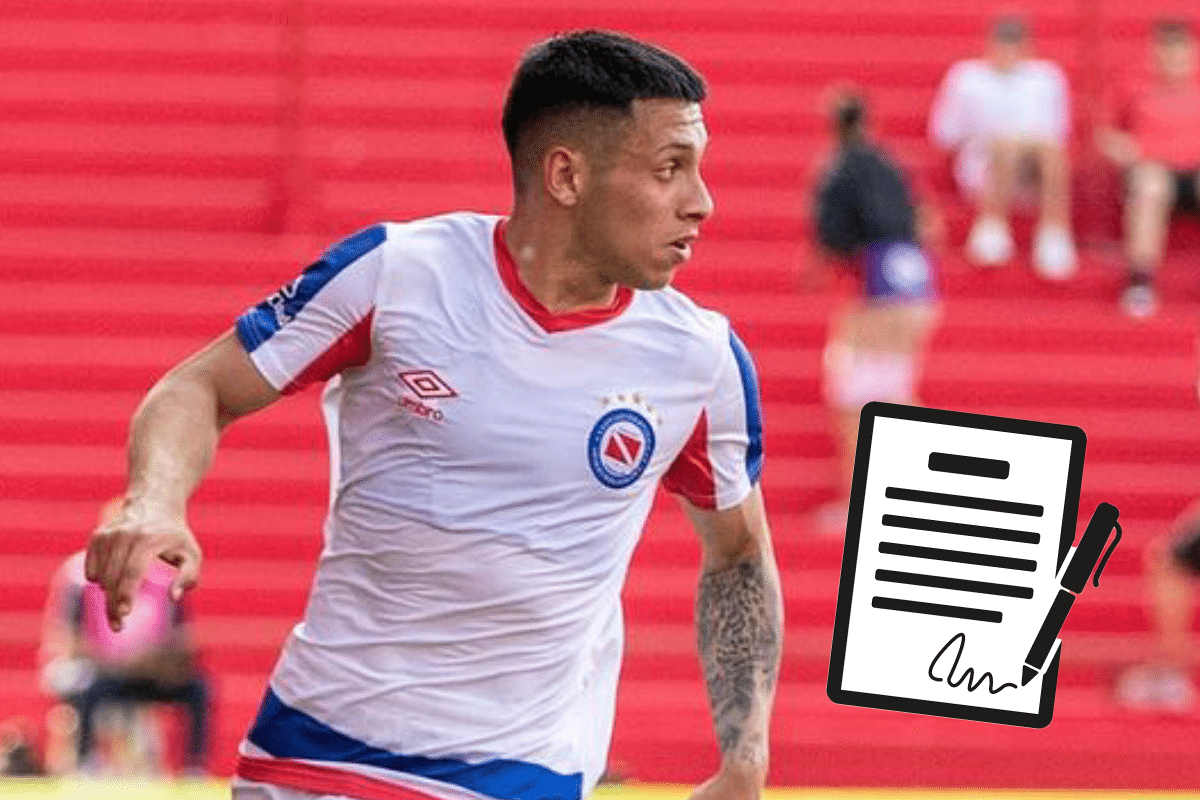 Argentinos Juniors aseguró a una de sus promesas: hasta cuándo firmó contrato Matías Perelló