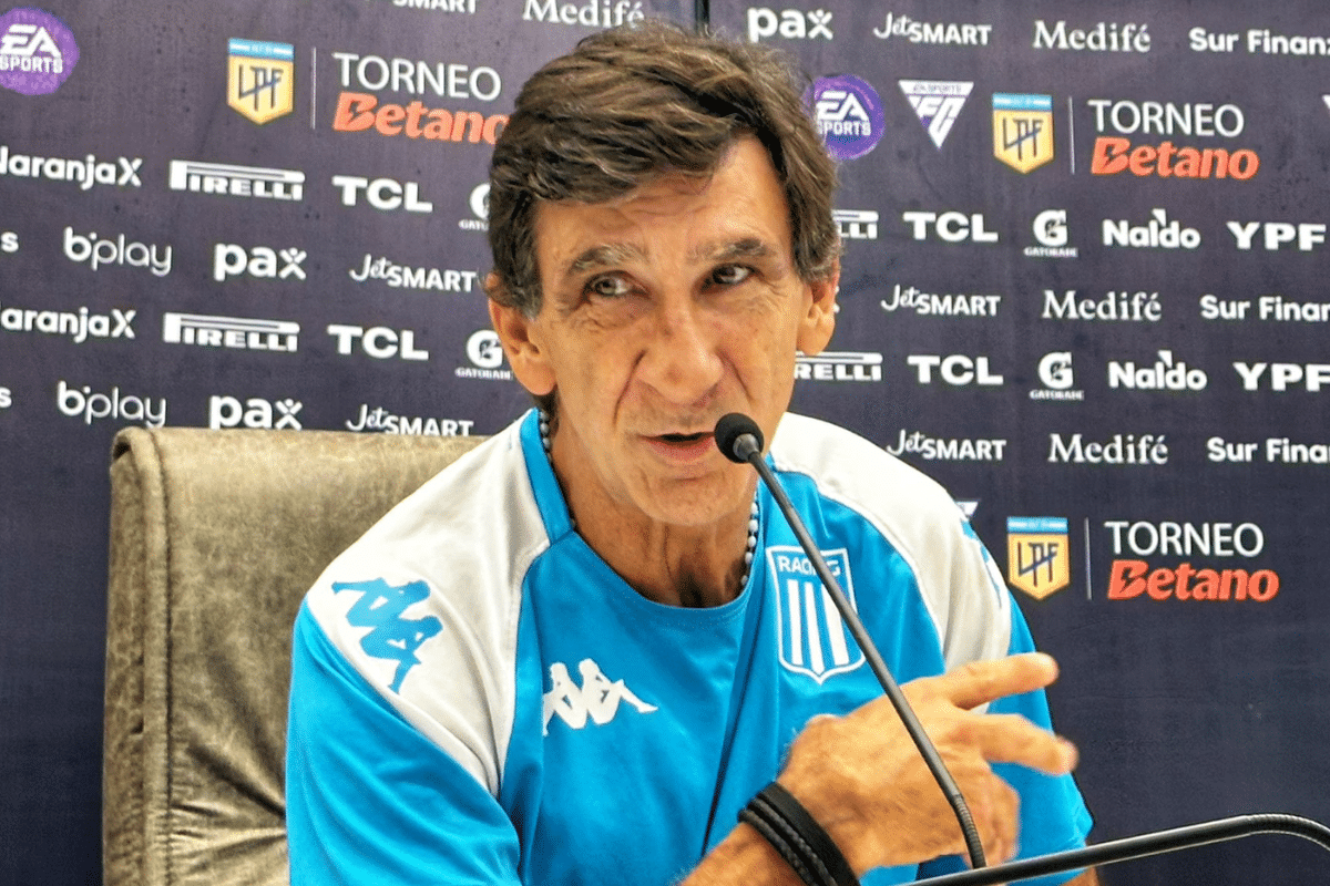 Mercado de pases Racing: Costas habló sobre su futuro y aseguró que está “en el medio” de las elecciones