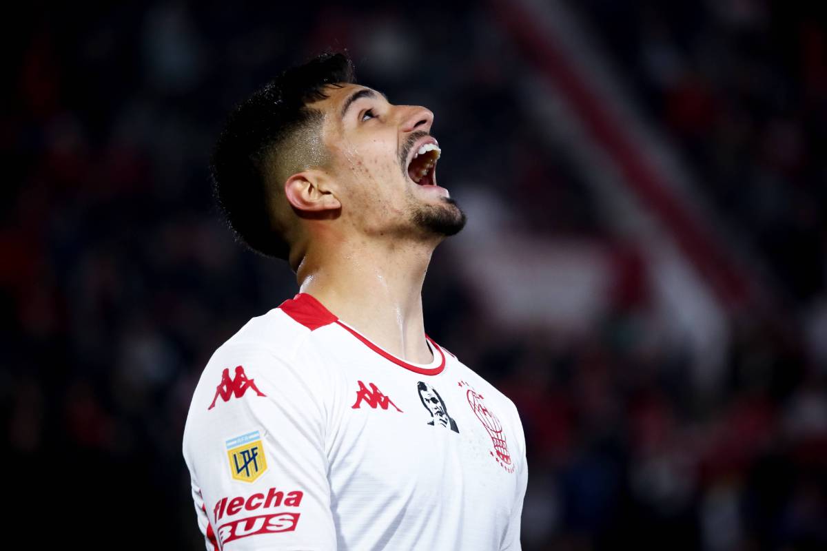 Refuerzos Boca: Williams Alarcón es un jugador “made in Consejo” pero Gago prefiere a otro