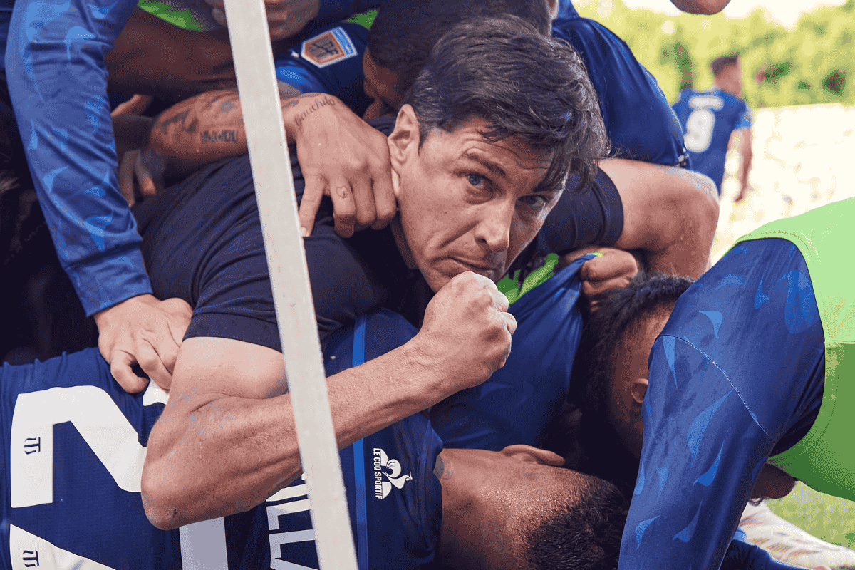 Refuerzos Talleres: Cacique Medina tiene una “prioridad” para el ataque y Fassi prepara una oferta