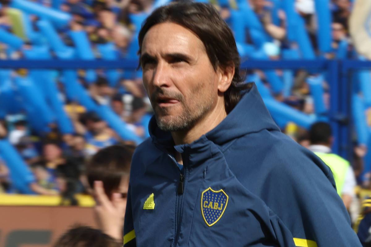 Mercado de pases: Diego Martínez podría volver a dirigir tras su salida de Boca y su destino estaría en Paraguay
