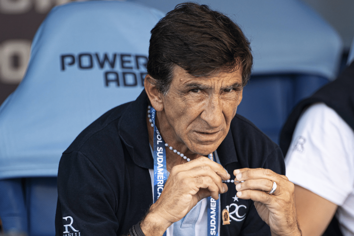 Refuerzos Racing: Sebastián Saja confirmó que Costas seguirá como DT y contó su estrategia para el mercado de pases