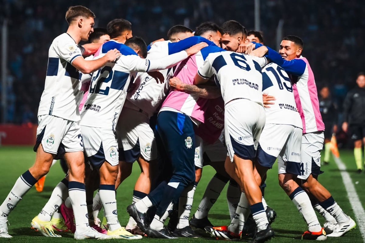 Refuerzos Gimnasia: el Lobo está “muy cerca” de cerrar a un goleador de la Liga Profesional