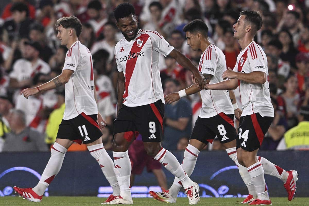 Mercado de pases River: tras la salida de Pablo Solari, los hinchas millonarios eligieron a su reemplazante