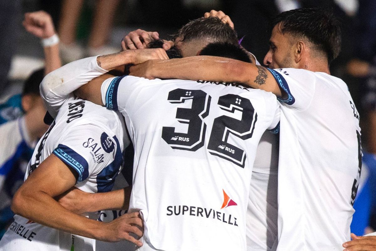 Refuerzos Vélez: el Fortín “está interesado” en un volante de Boca que fue revelación en 2024
