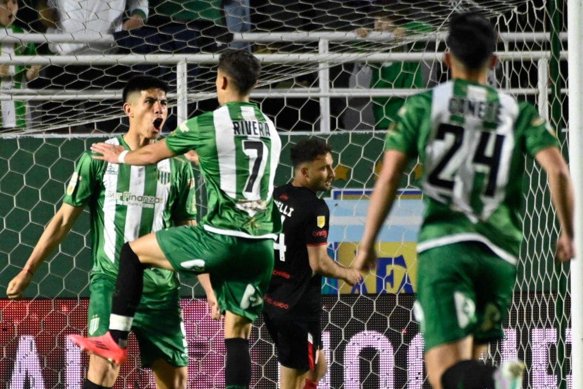 Refuerzos Banfield: Broggi le abre los brazos a su extremo, que llega desde Uruguay