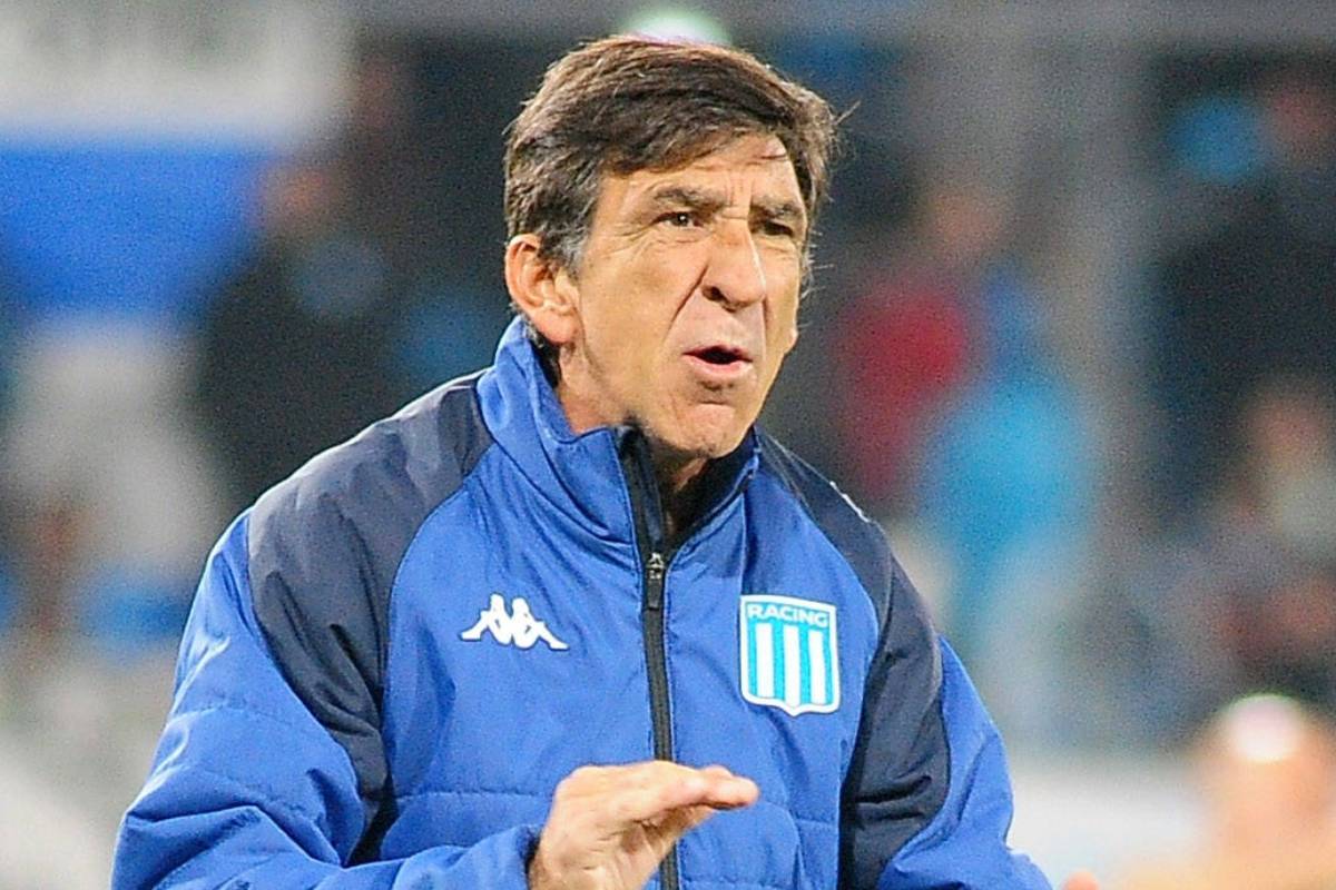 Mercado de pases Racing: Argentinos Juniors viene por un defensor que Costas no quiere dejar salir