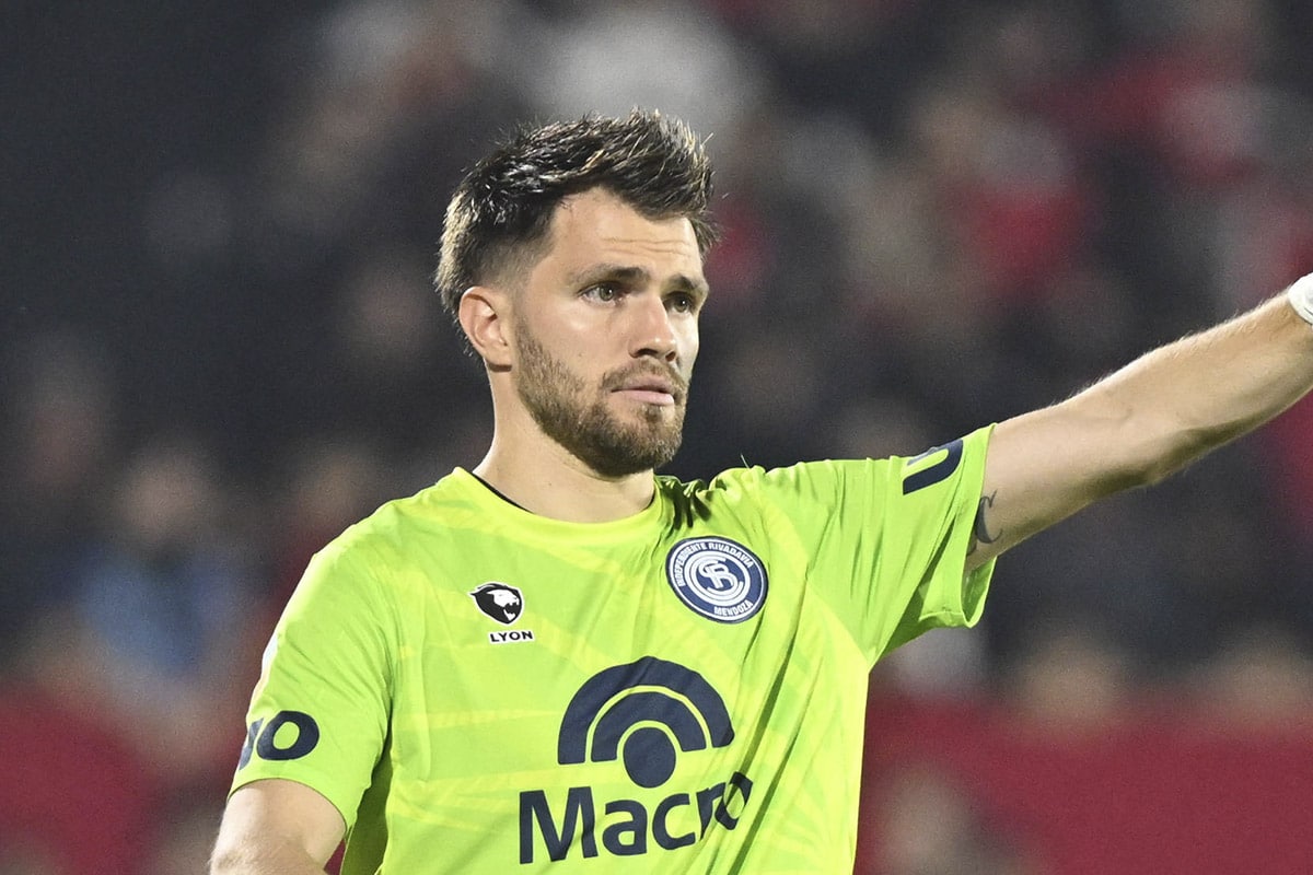 ¿Quién es Ezequiel Centurión, el arquero de River cedido a Independiente Rivadavia que “ayudó” a Boca?