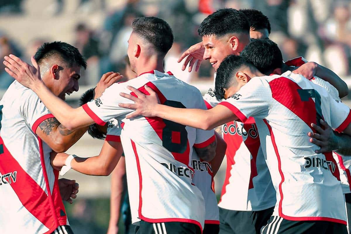 Mercado de pases River: hay emisarios de un club de Europa en el Sudamericano Sub-20 para llevarse a una promesa del Millonario
