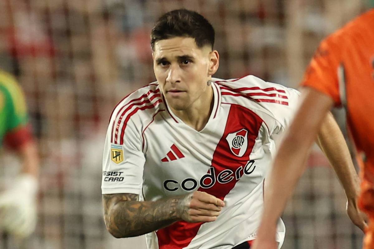 River ya sabe por cuánto venderá a Villagra y estaría muy lejos del número de Foster Gillett