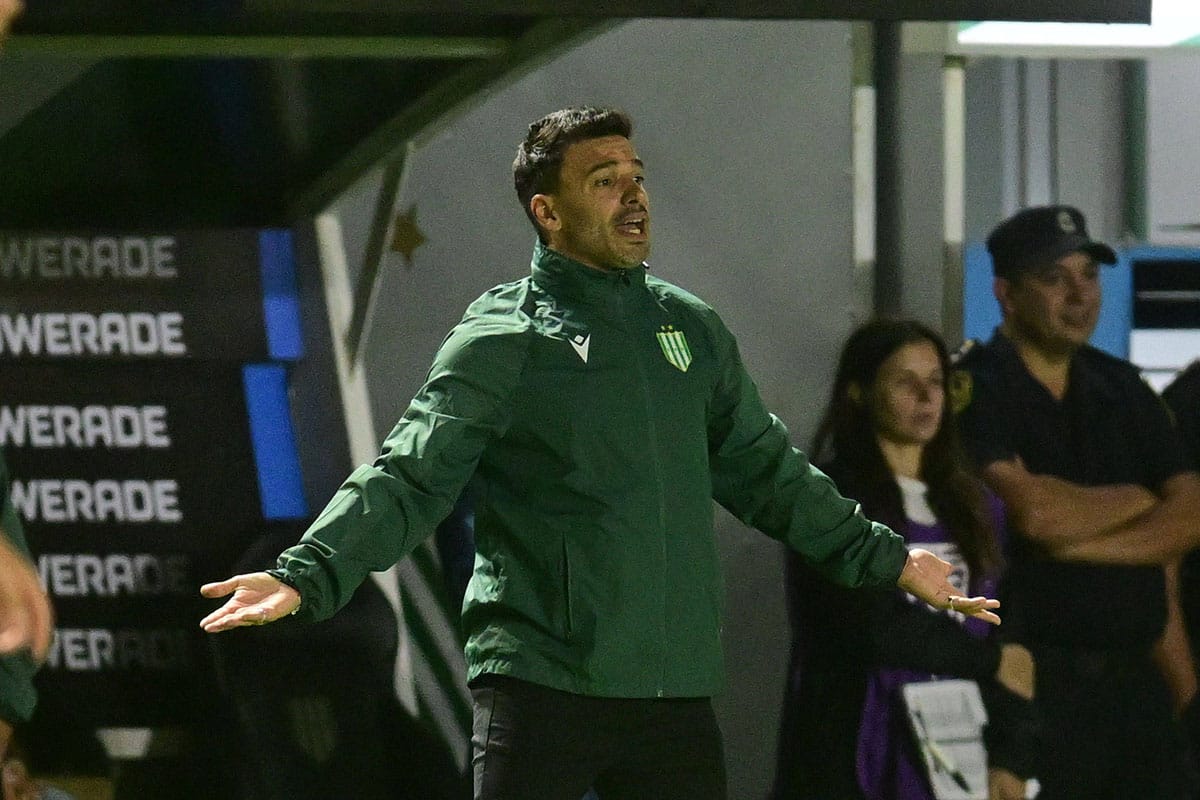 Banfield suma goles con un refuerzo que llega desde las inferiores