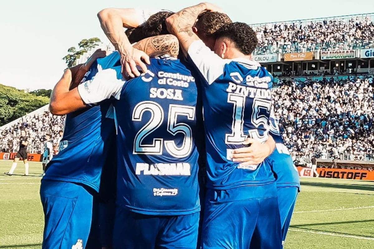 Gimnasia sigue apostando por sus juveniles: uno extenderá su vinculo y otro firmará su primer contrato profesional