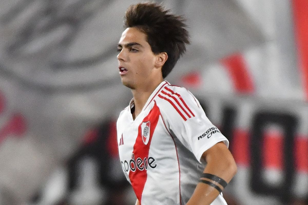 River: por qué Giorgio Costantini debutó sin contrato profesional y qué dice el reglamento al respecto