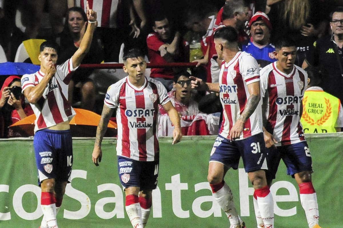 Unión: el Tatengue sumó un refuerzo desde las inferiores, mientras el Kily González se juega su futuro
