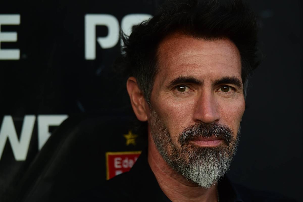 Estudiantes: Eduardo Domínguez reafirmó su compromiso con el equipo y le tiró un palito a Boca tras ganarle a River