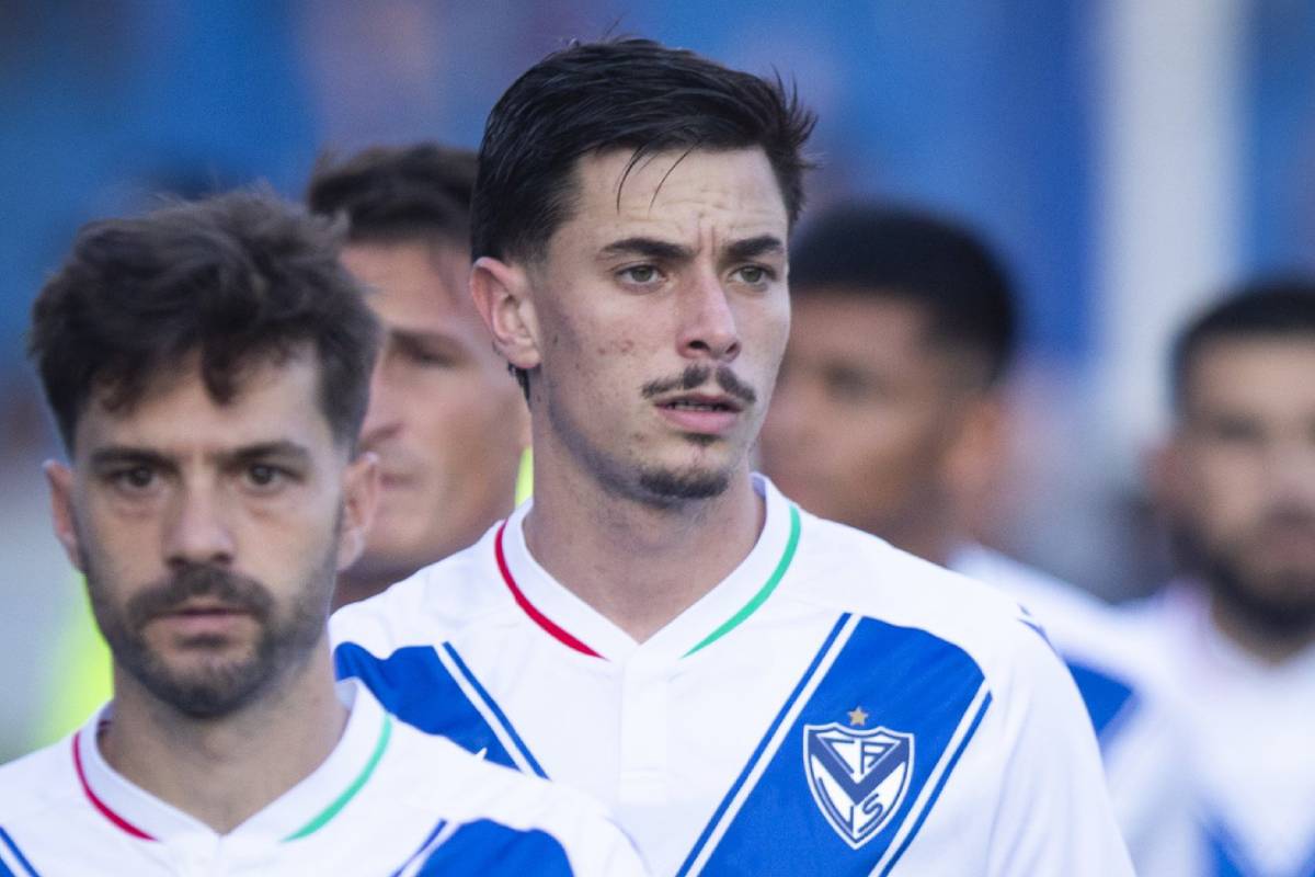Los 3 “grandes” de Vélez destacados por Valentín Gómez que pusieron plata de su bolsillo en plena crisis del club