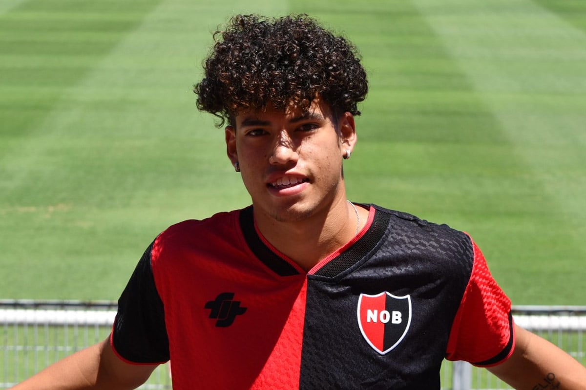 ¿Quién es Andrew Pereira, el jugador que brilla en Newell’s y fue llamado por Fabbiani?