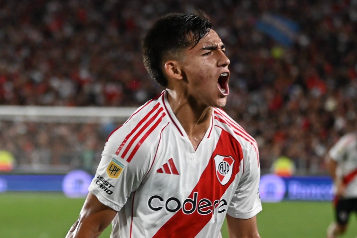 Refuerzos de River: el buen momento de Ian Subiabre deja relegado a uno de los fichajes internacionales