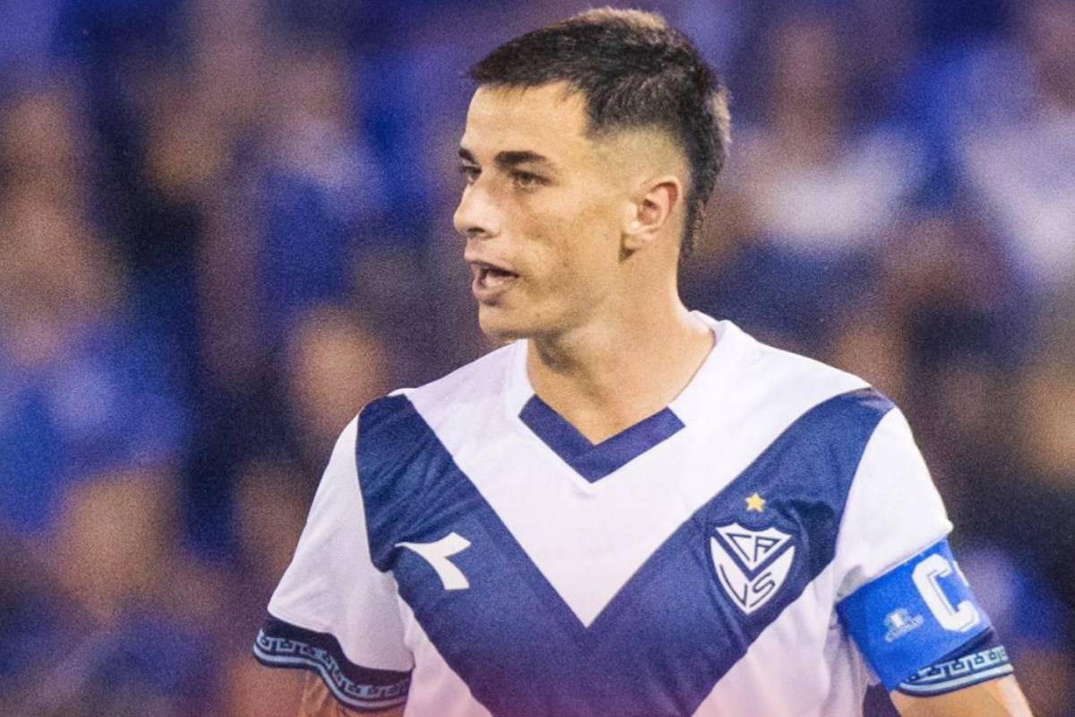 Vélez: Valentín Gómez ya definió su prioridad para el mercado de pases