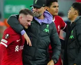 VIDEO: El emotivo abrazo entre Mac Allister y Klopp tras el título de Liverpool