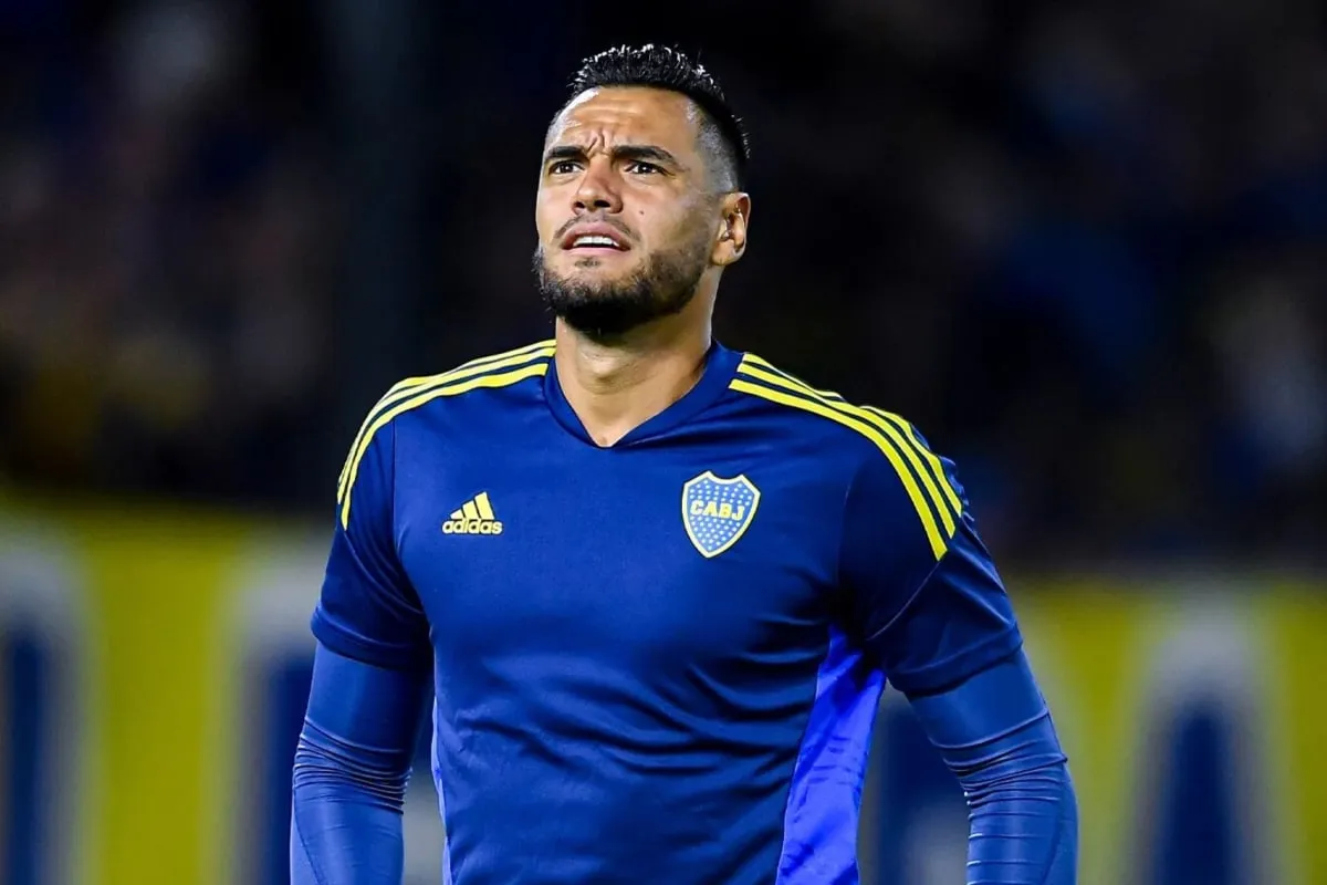 Sergio Chiquito Romero con la indumentaria de Boca Juniors
