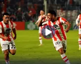 ¿El gol del campeonato? Santiago Rodríguez de Instituto la metió desde mitad de cancha