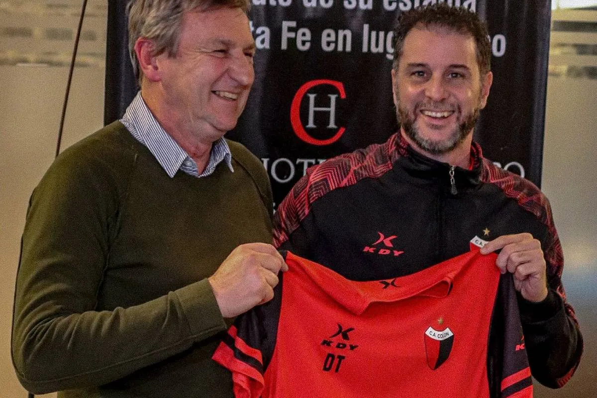 Rodolfo De Paoli no es más el DT de Colón