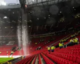 La impactante gotera que se vio en Old Trafford antes de Manchester United vs Arsenal: ¿cuándo lo refaccionaron por última vez?