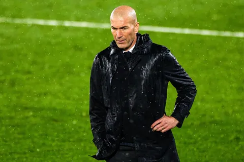 “Lo digo con modestia…”: Zidane dio una pista CLAVE sobre su futuro como DT