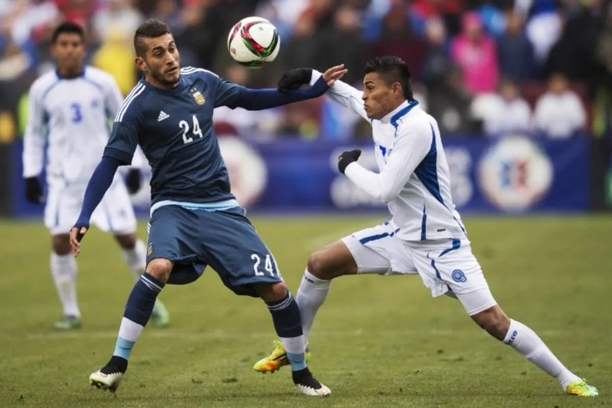 Argentina 2-0 El Salvador en 2015