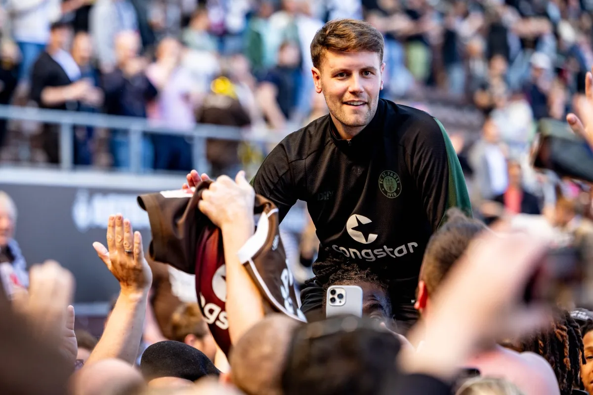 Fabian Hurzeler, candidato a DT de Brighton