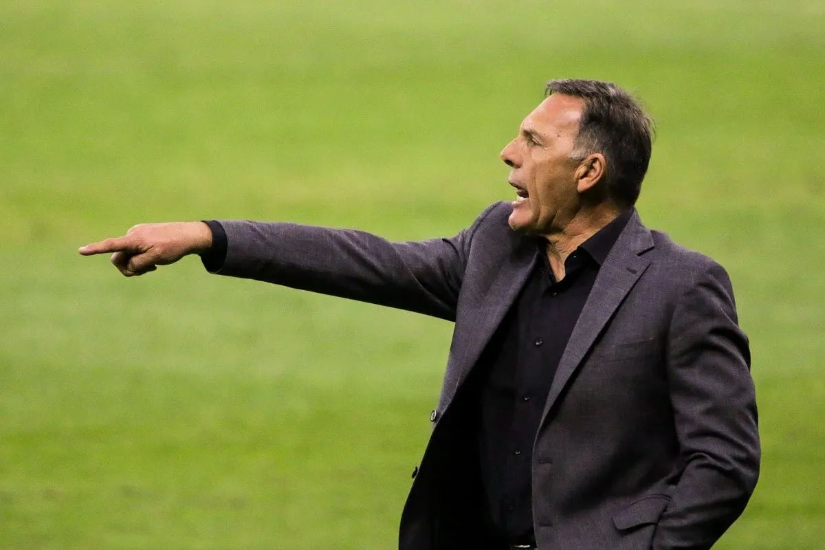Miguel Ángel Russo se cruzó con un periodista de Rosario Central