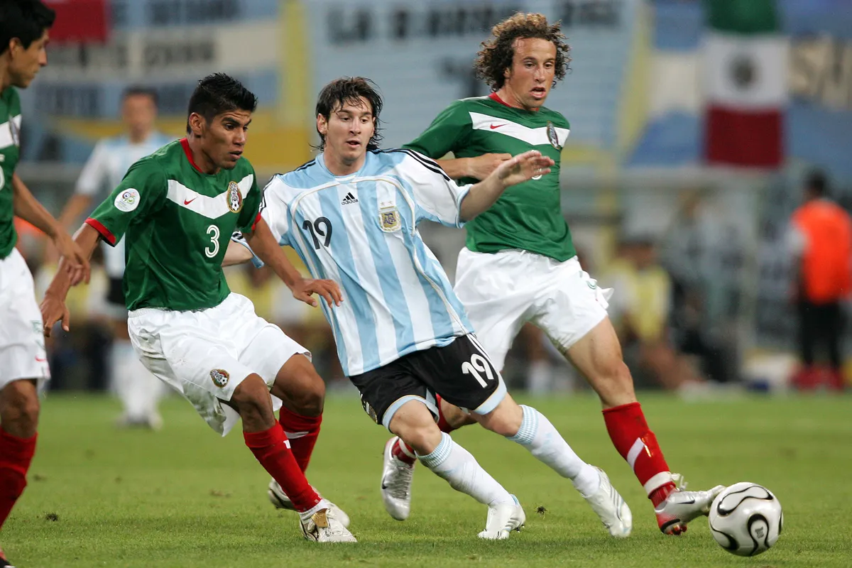 Onderwerp/Subject: Argentina – Mexico World Cup 2006 Reklame: Club/Team/Country: Argentina Mexico Seizoen/Season: 2005/2