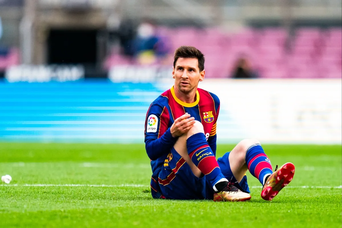 Lionel Messi no pudo renovar contrato con Barcelona en 2021