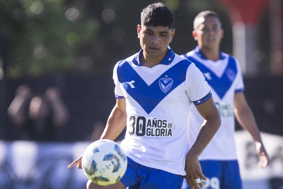 Claudio Aquino, uno de los mejores futbolistas del país
