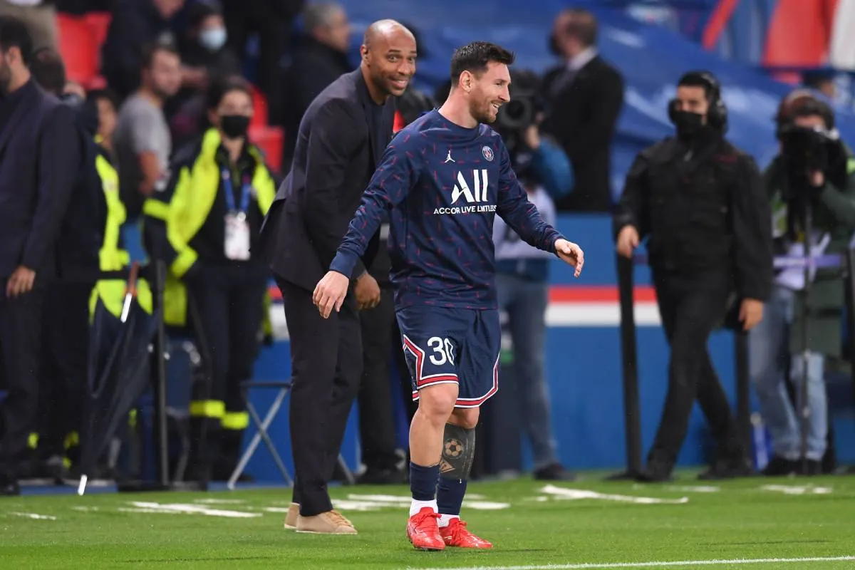 Thierry Henry apoyó y defendió a Lionel Messi en su etapa en PSG
